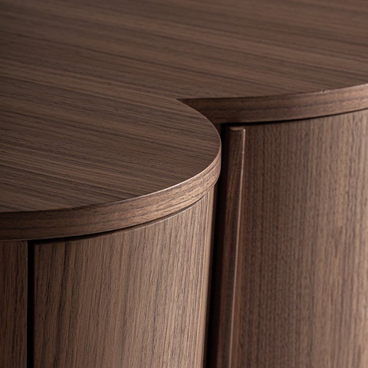 Buffet en bois de noyer marron | Vical Gifhorn - Image 8