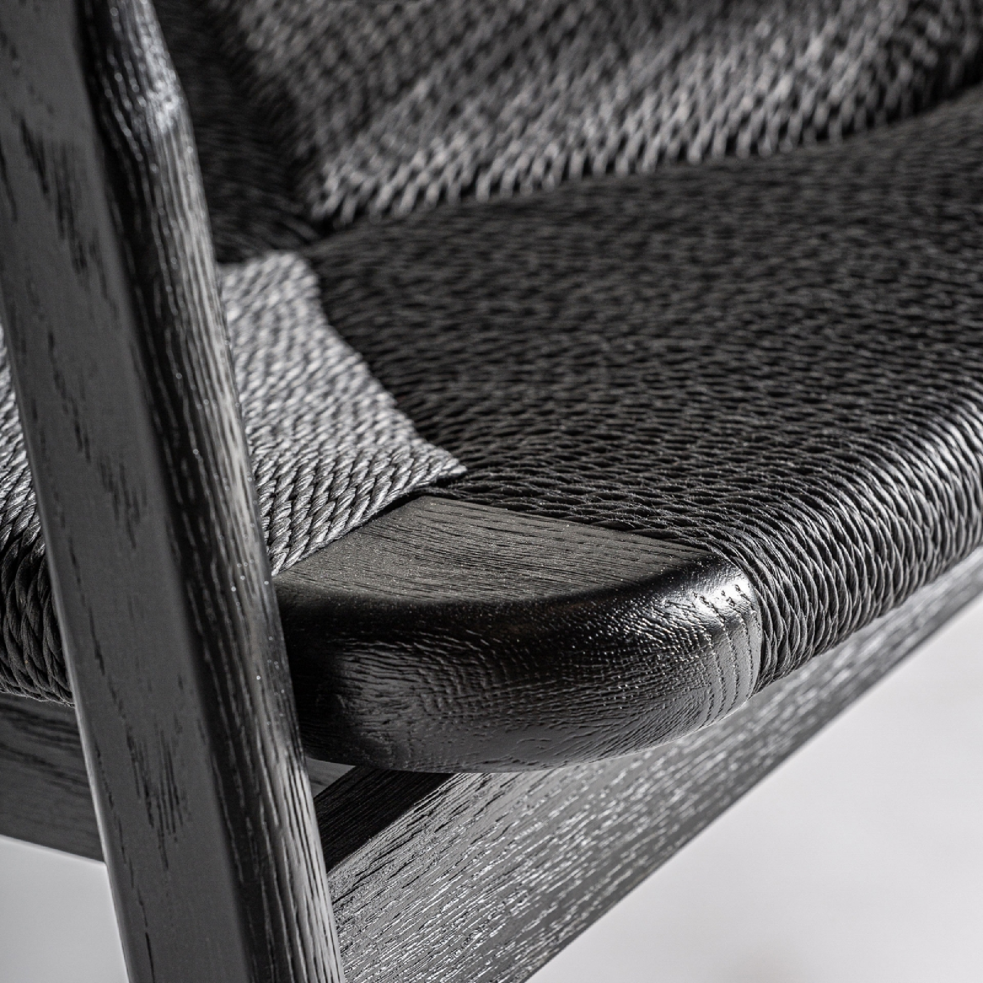 Chaise de salle à manger en chêne noir | Vical Tasque - Image 6