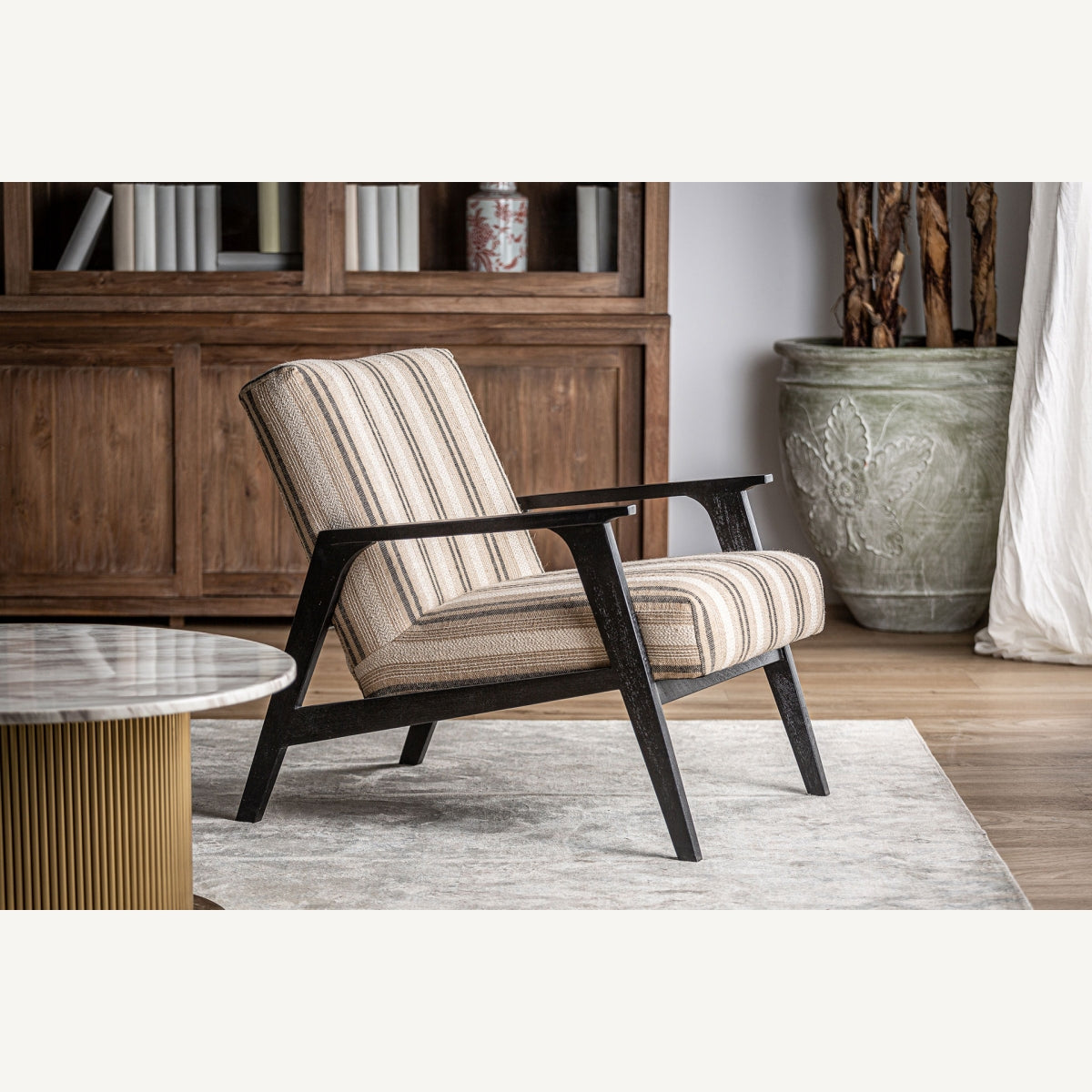 Fauteuil d'appoint en manguier noir | VICAL Nuk - Image 9