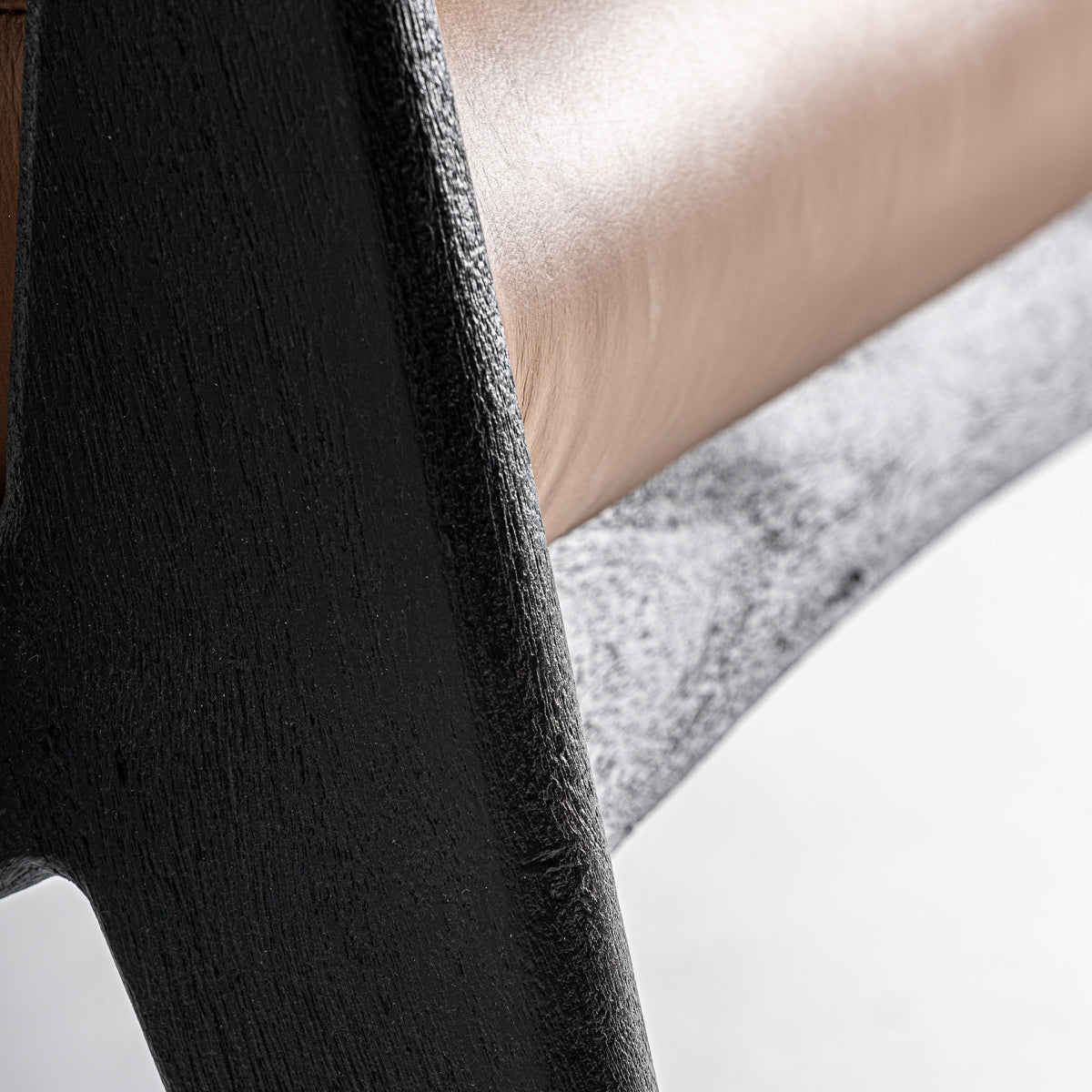 Fauteuil en cuir et bois d'acacia noir | VICAL Beslon - Image 7