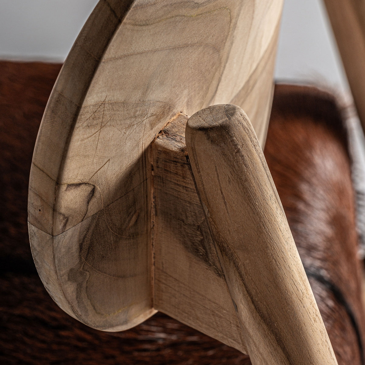 Fauteuil en teck et peau de chèvre | VICAL Payerne - Image 7
