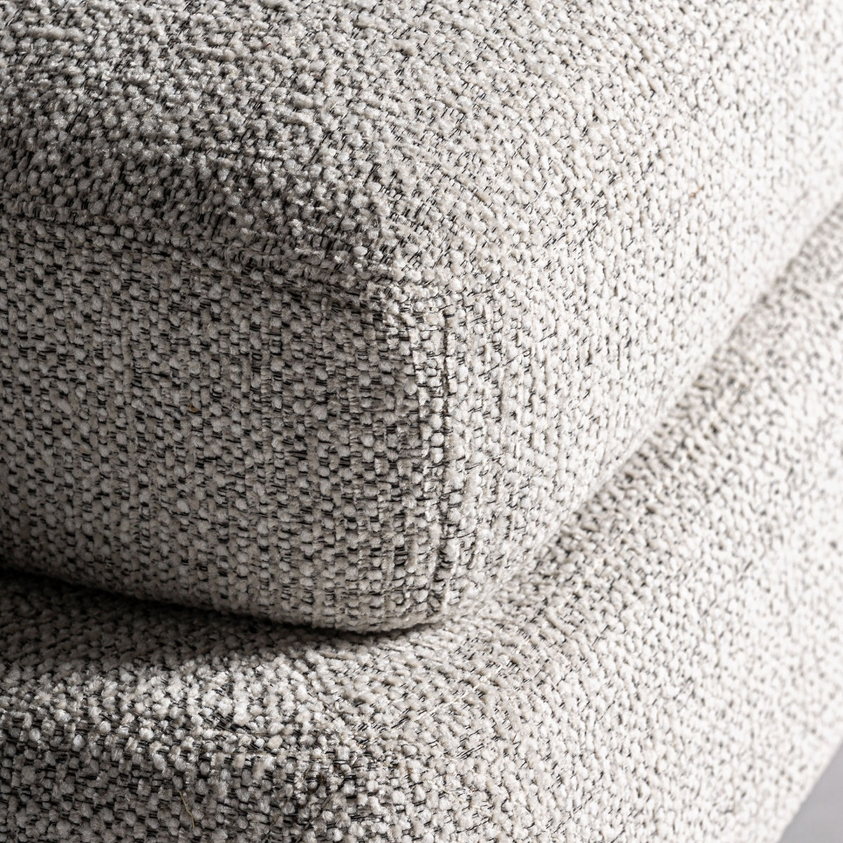 Fauteuil en tissu gris et bois de pin | VICAL Herzele - Image 8