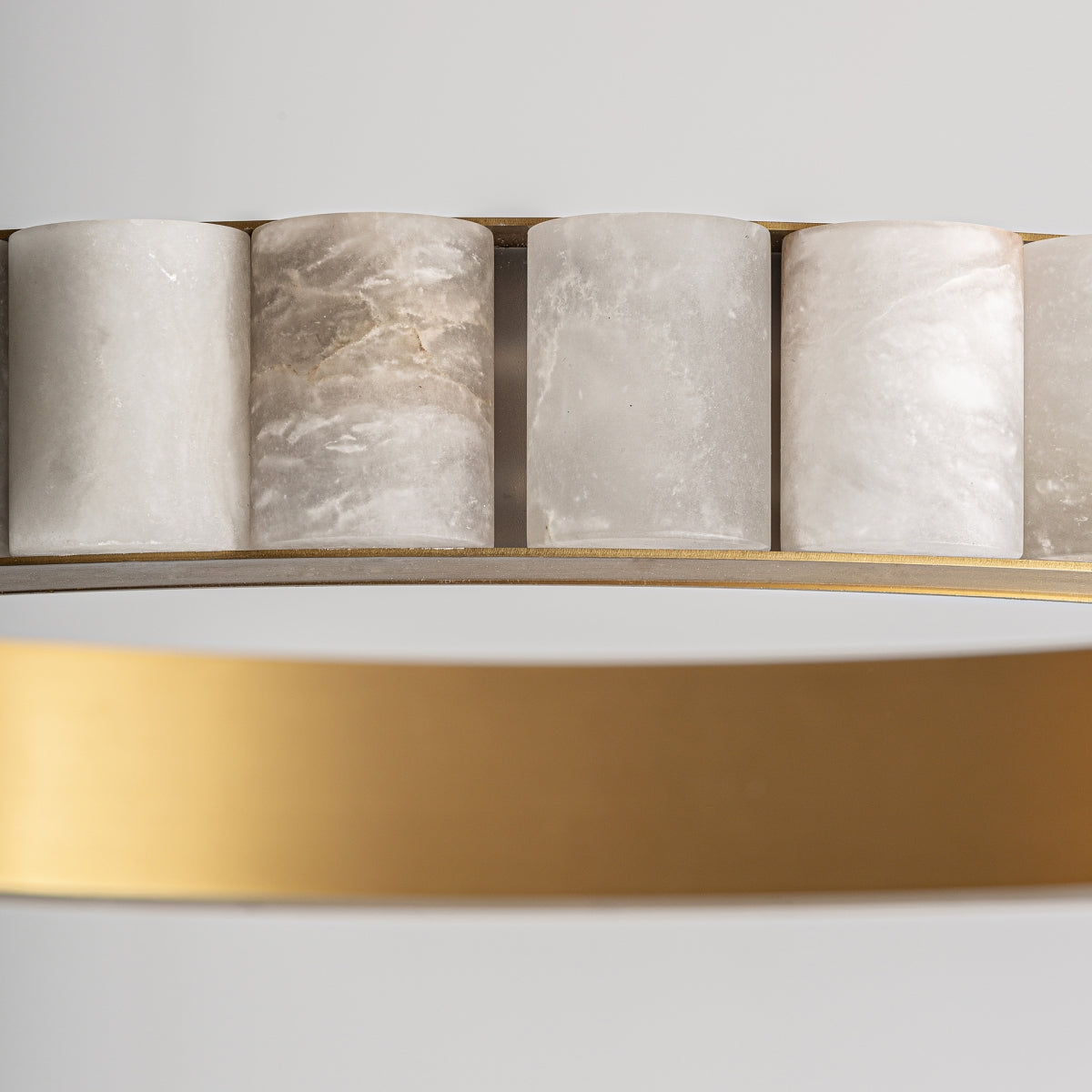 Lustre en marbre blanc et laiton | Vical Stelle - Image 5