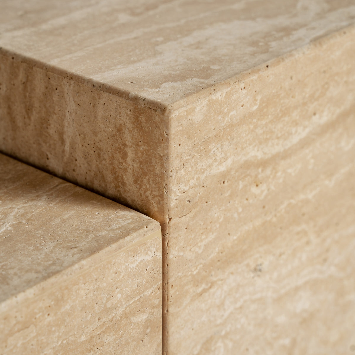 Meuble TV rectangulaire en travertin beige | Vical Thiennes - Image 5