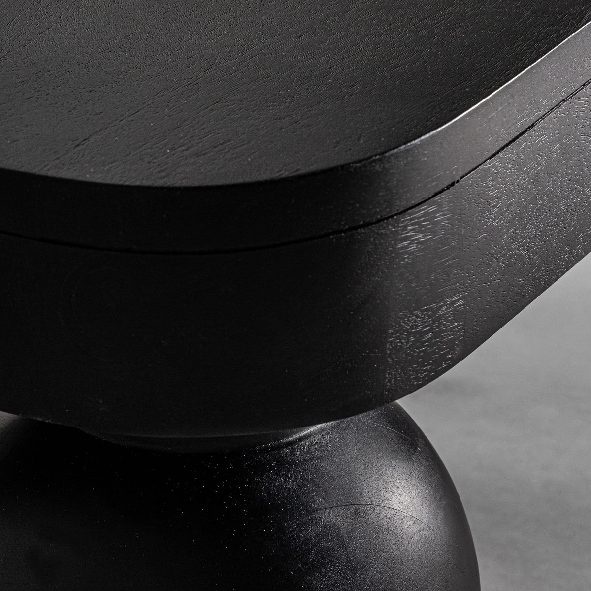 Table basse en manguier noir | Vical Zeniva - Image 2