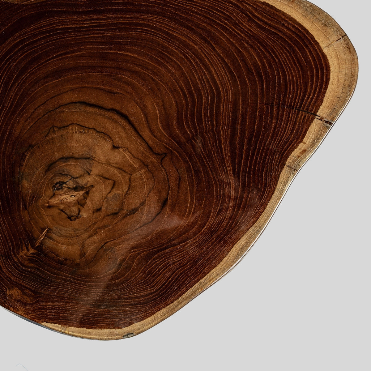 Table d'appoint en bois de suar | VICAL Bitche - Image 2