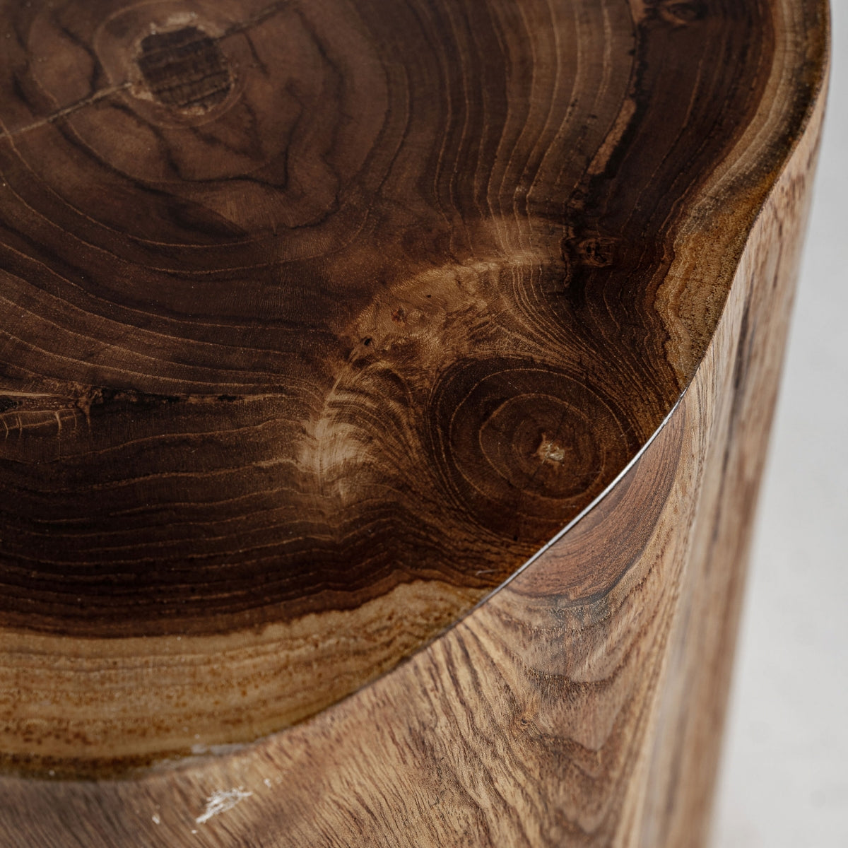 Table d'appoint en bois de suar | VICAL Bouira - Image 4