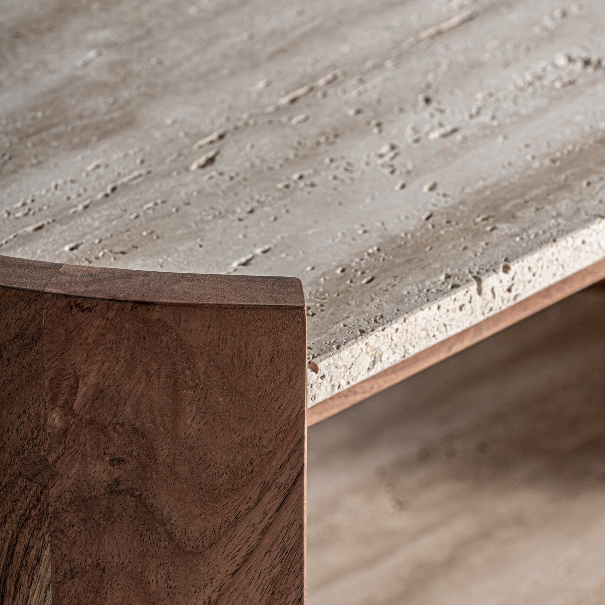 Table d'appoint en travertin beige | VICAL Tivoli - Image 4