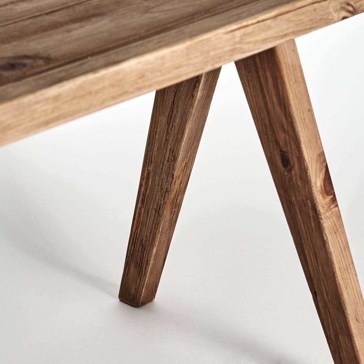 Bureau en bois de pin marron | Vical Crissey - Image 4