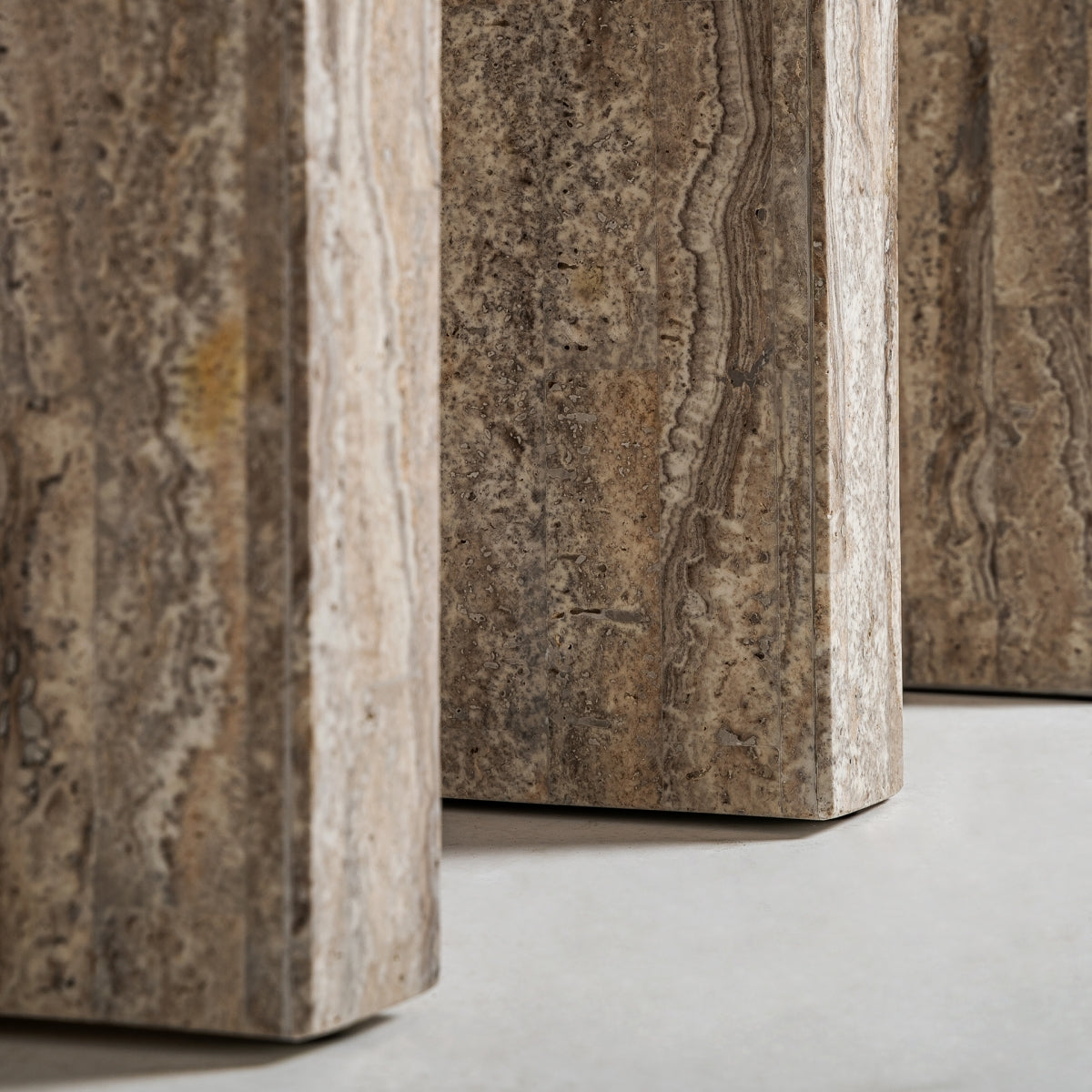 Console en travertin beige | Vical Viaud - Image 6