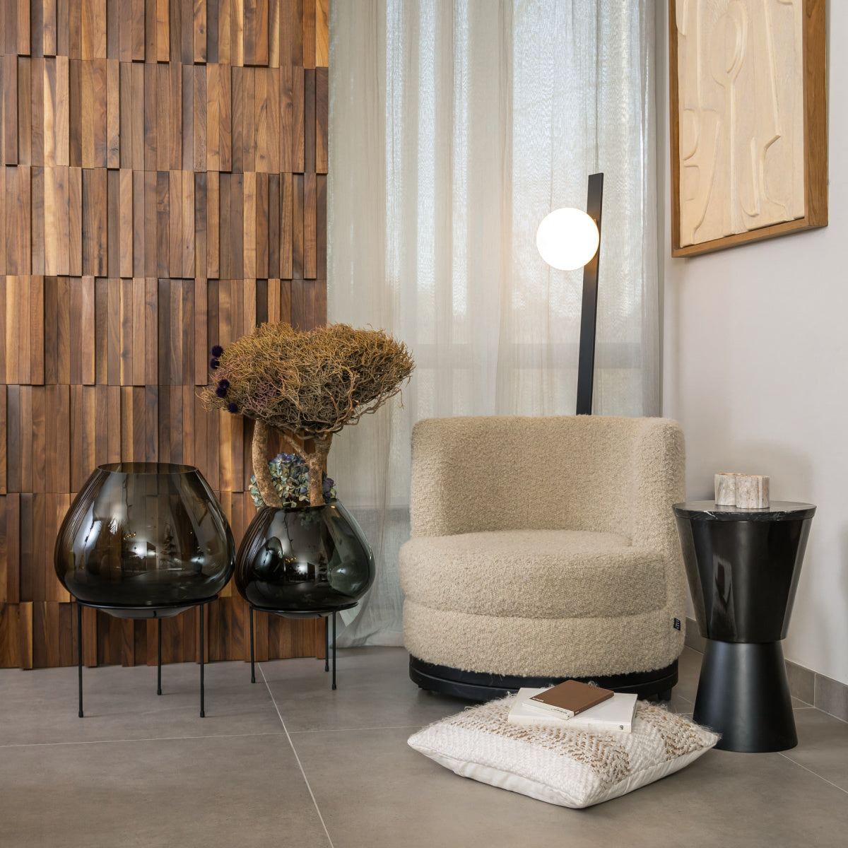 Fauteuil pivotant en tissu beige | Dôme Deco Ayden - Image 2