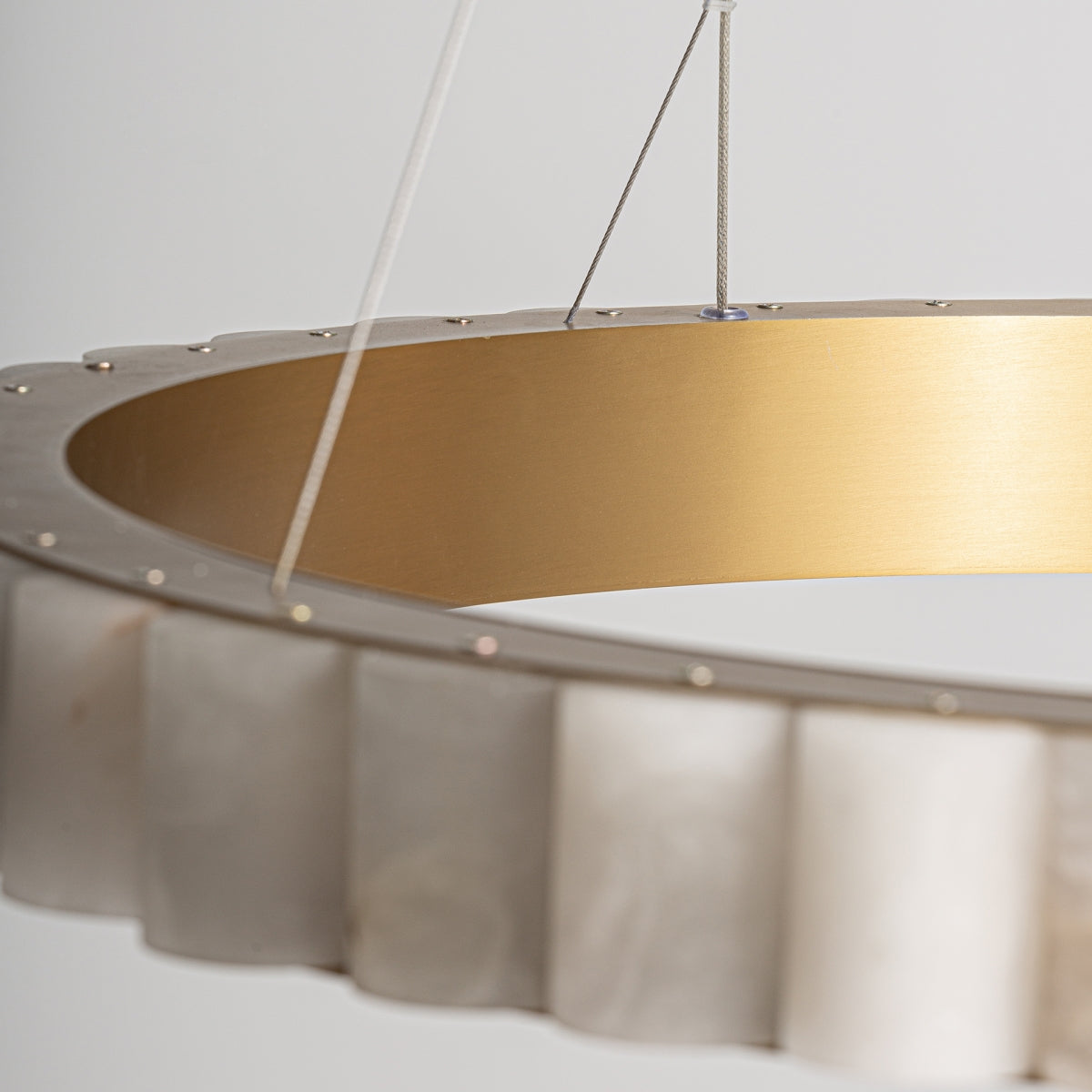 Lustre en marbre blanc et laiton | Vical Stelle - Image 6