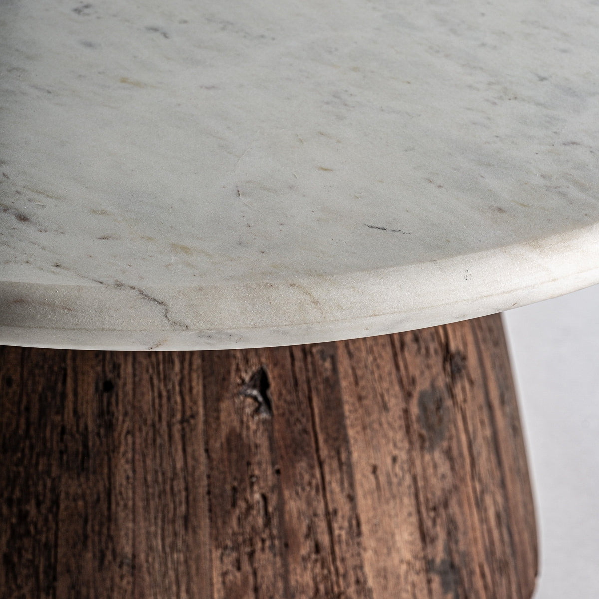 Table à manger ronde en bois et marbre blanc | VICAL Skorup - Image 2