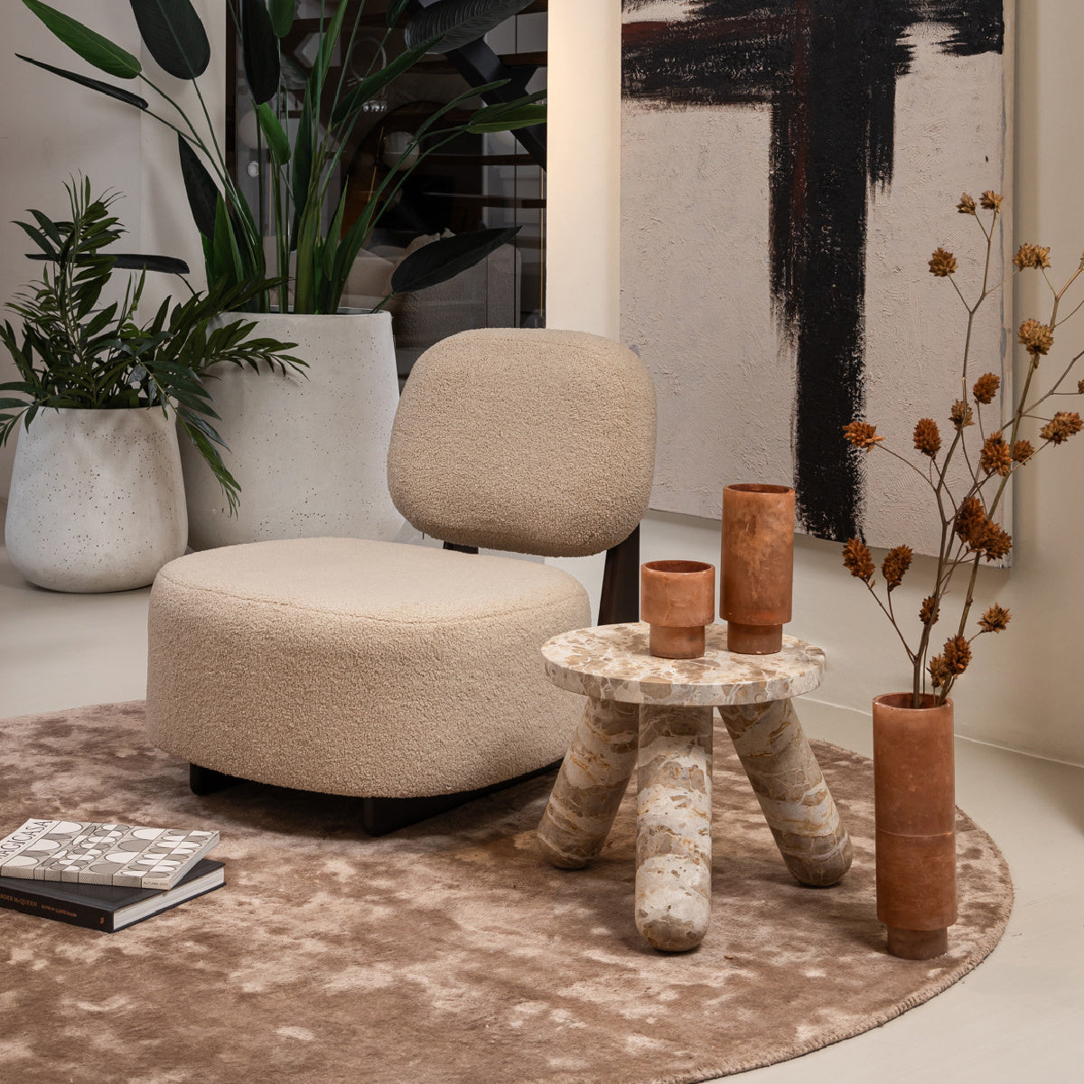 Table d'appoint en marbre beige | Dôme Deco Benton - Image 2